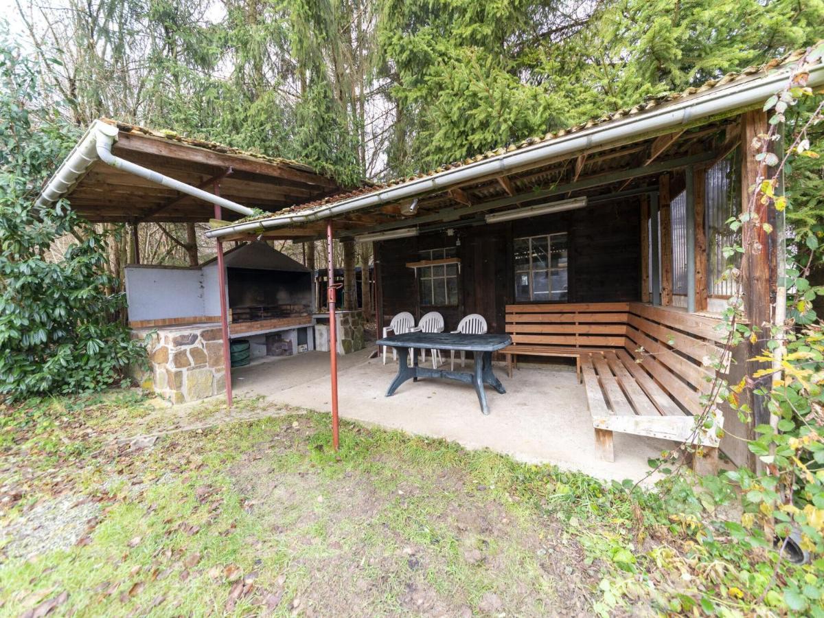 Pretty Holiday Home Near Durbuy And La Roche Érezée Exterior foto